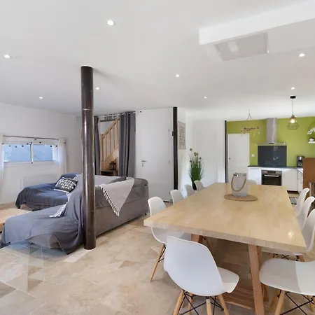 Maison De L Etable * Bregegere