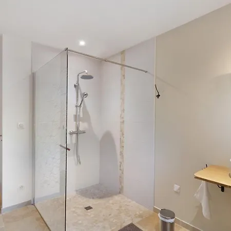 Holiday home Maison De L Etable