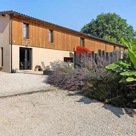 Maison De L Etable Bregegere